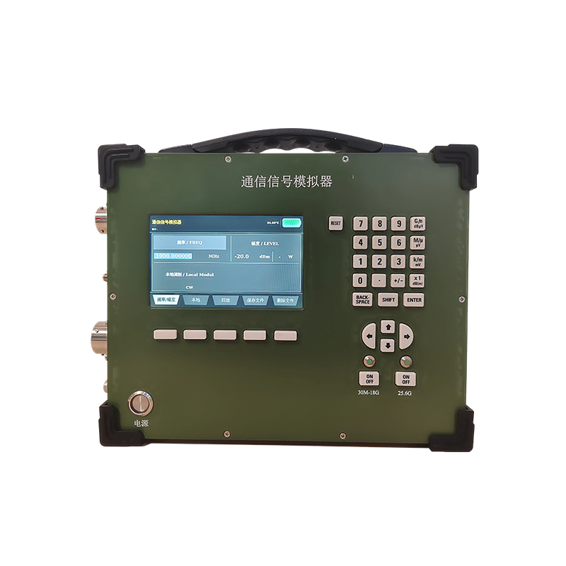 How can the circuit design of a communication analog signal source be optimized to reduce harmonic distortion of the output signal?